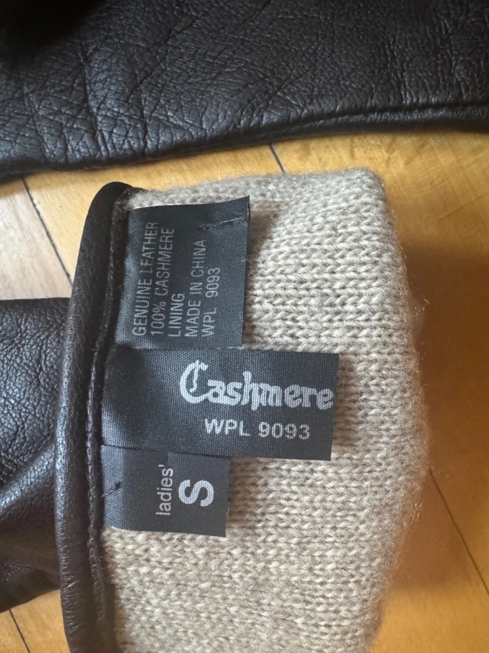 Etienne Aigner etienne aigner